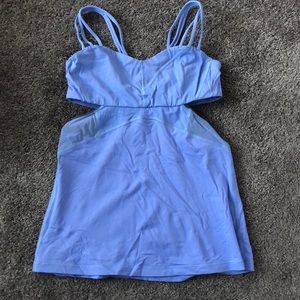 Lululemon top